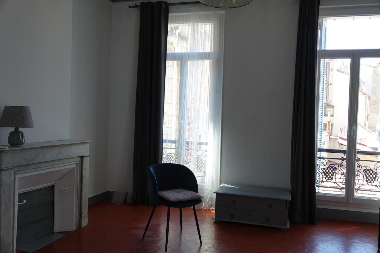 QUARTIER DES CREATEURS la plaine cours julien chambre privée dans appartement Marsella Exterior foto