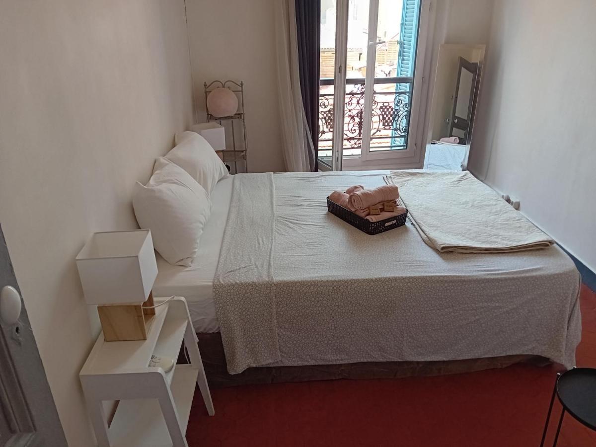 QUARTIER DES CREATEURS la plaine cours julien chambre privée dans appartement Marsella Exterior foto