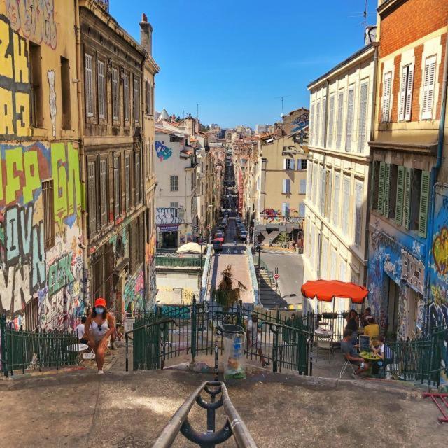 QUARTIER DES CREATEURS la plaine cours julien chambre privée dans appartement Marsella Exterior foto